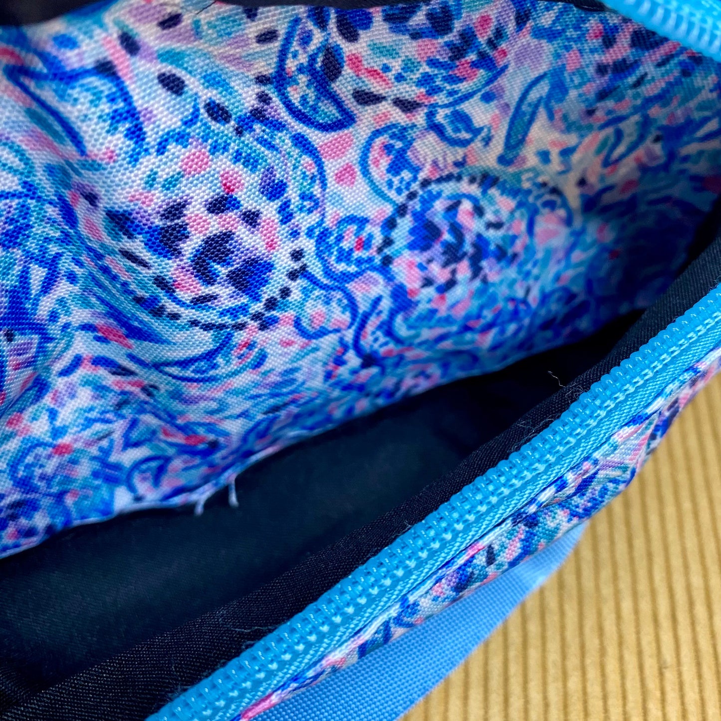 Fanny Pack Waist Bag - Blue Abstract Turtle