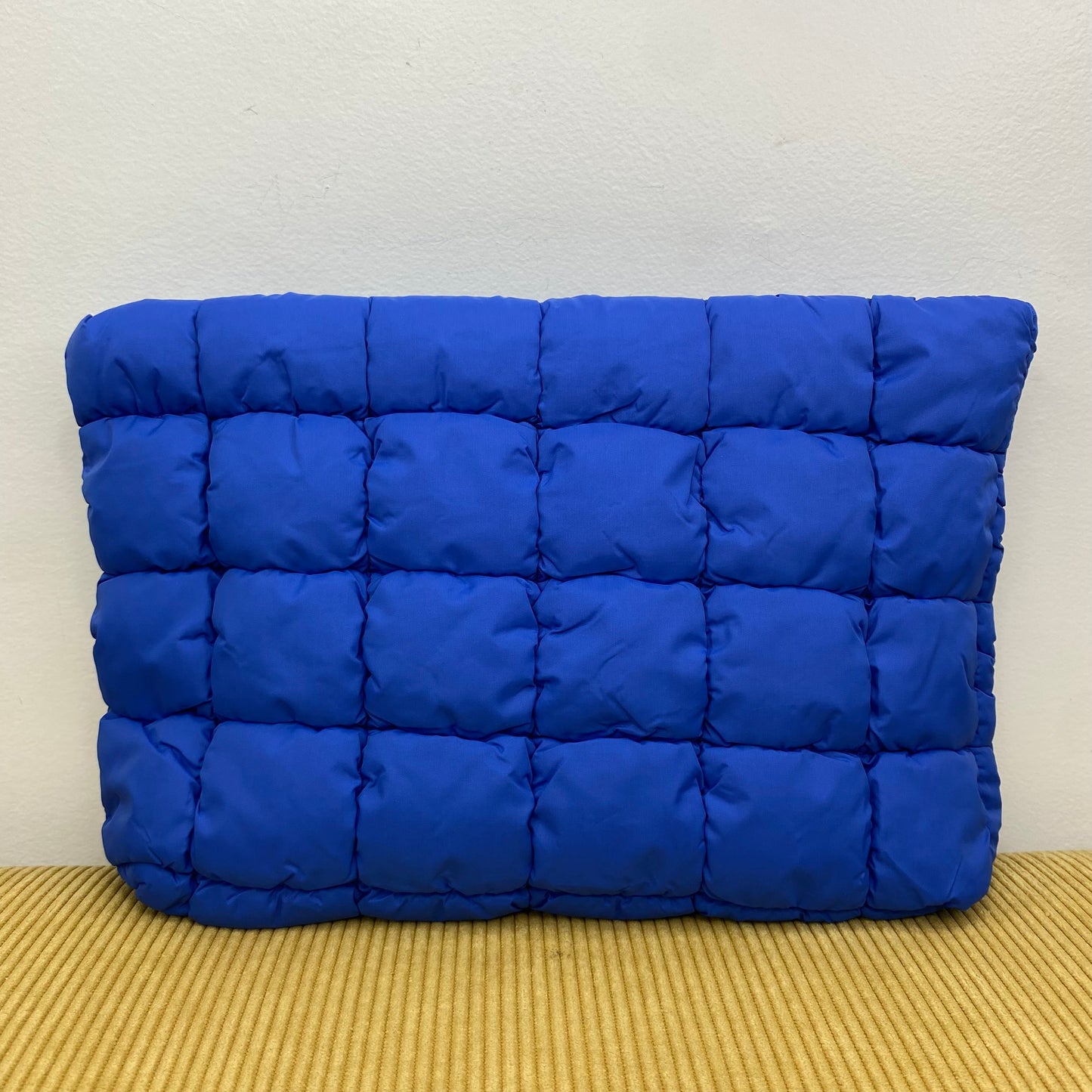 Puffer Pouch